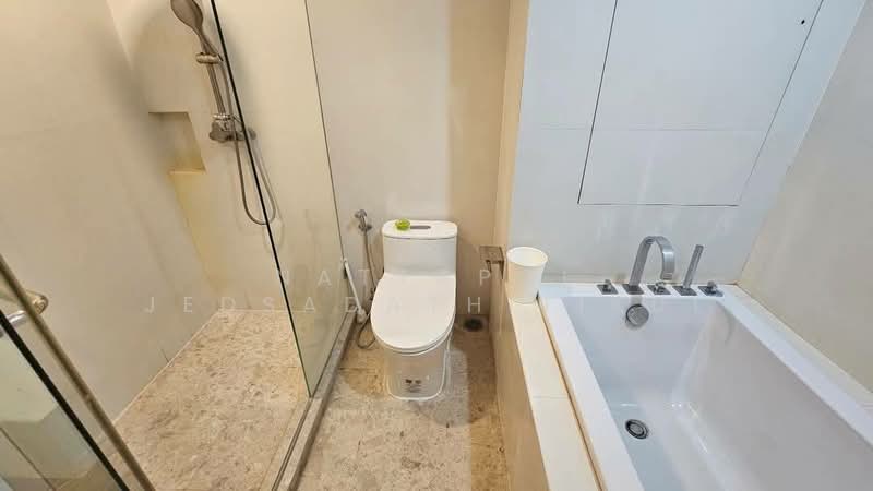 Wind Sukhumvit 23, Bangkok, 136 Soi Sukhumvit 23, Sukhumvit Road, Khlongtoei Nua, Watthana, Bangkok, 3 Bedrooms, 130 sqm, Condo For Rent, by Nattapol Jedsadathitikul, 500238452 - DDproperty.com