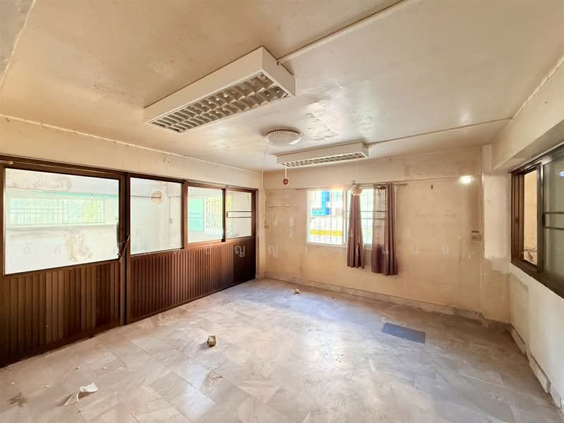 อาคารพาณิชย์ 5.5 ชั้น 33 ตร.ว. อาคารพาณิชย์ ซอยรัชดาภิเษก19 ถนนรัชดาภิเษก, Bangkok, ถนนรัชดาภิเษ, Wat Tha Pra, Bangkok Yai, Bangkok, , 180 sqm, Shophouse For Sale, by คุณ ภัควรินธร อัครศักดิ์ปัญญา (แนน), 500238455 - DDproperty.com