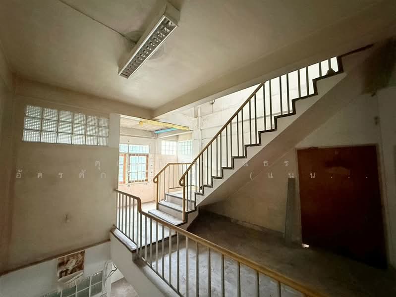 อาคารพาณิชย์ 5.5 ชั้น 33 ตร.ว. อาคารพาณิชย์ ซอยรัชดาภิเษก19 ถนนรัชดาภิเษก, Bangkok, ถนนรัชดาภิเษ, Wat Tha Pra, Bangkok Yai, Bangkok, , 180 sqm, Shophouse For Sale, by คุณ ภัควรินธร อัครศักดิ์ปัญญา (แนน), 500238455 - DDproperty.com