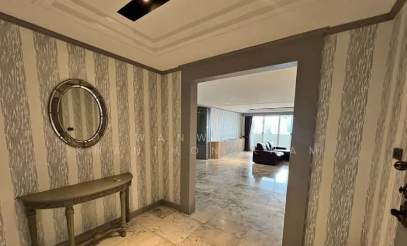 D.S. Tower 1 Sukhumvit 33, Bangkok, Soi Phrom Chit, Khlong Tan Nua, Watthana, Bangkok, 3 Bedrooms, 205 sqm, Condo For Sale, by Wanwisa Khanthongkham, 500238462 - DDproperty.com