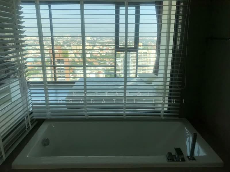 Rhythm Sukhumvit 42, Bangkok, Soi Sukhumvit 42, Sukhumvit Road, Phra Kanong, Khlong Toei, Bangkok, 2 Bedrooms, 70 sqm, Condo For Rent, by Nattapol Jedsadathitikul, 500238464 - DDproperty.com