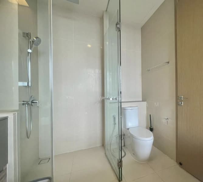 The Esse Asoke, Bangkok, 333 Soi Sukhumvit 21, Sukhumvit Road, Khlongtoei Nua, Watthana, Bangkok, 1 Bedroom, 48 sqm, Condo For Rent, by Wanwisa Khanthongkham, 500238499 - DDproperty.com