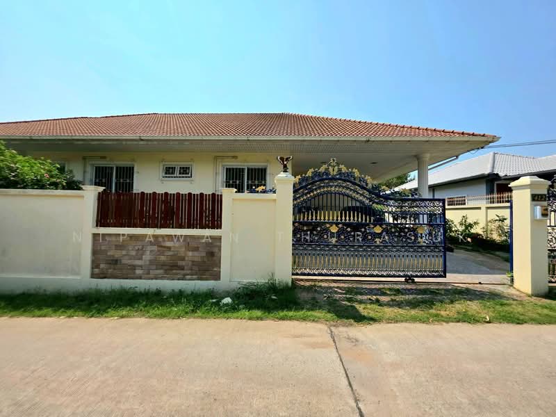 จอหอ, Nakhon Ratchasima, Cho Ho, Muang Nakhon Ratchasima, Nakhon Ratchasima, 4 Bedrooms, 245 sqm, Single Detached House For Sale, by Nipawan Thurasuk, 500238505 - DDproperty.com