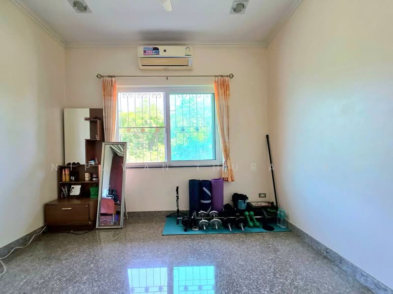 จอหอ, Nakhon Ratchasima, Cho Ho, Muang Nakhon Ratchasima, Nakhon Ratchasima, 4 Bedrooms, 245 sqm, Single Detached House For Sale, by Nipawan Thurasuk, 500238505 - DDproperty.com