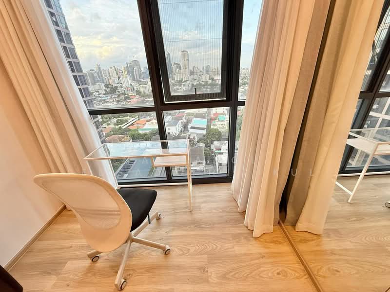 Oka Haus Sukhumvit 36, Bangkok, 3399 Rama 4 Road, Khong Tan, Khlong Toei, Bangkok, 1 Bedroom, 35 sqm, Condo For Rent, by Nattapol Jedsadathitikul, 500238506 - DDproperty.com