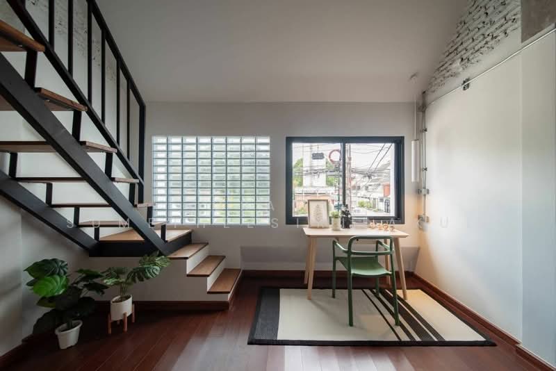 3-BR Townhouse, Bangkok, Khlong Tan Nua, Watthana, Bangkok, 3 Bedrooms, 250 sqm, Townhouse For Sale, by Orapa Sumetheesirisakul, 500238519 - DDproperty.com