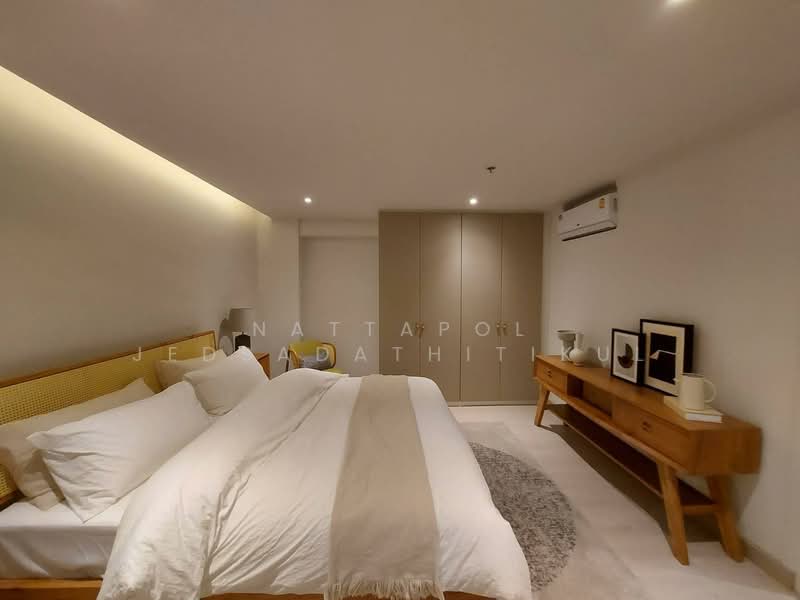 State Tower, Bangkok, 1055 Silom Road, Silom, Bang Rak, Bangkok, 2 Bedrooms, 111 sqm, Condo For Rent, by Nattapol Jedsadathitikul, 500238530 - DDproperty.com