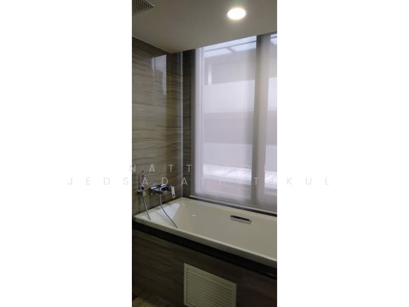 Klass Sarasin-Rajdamri, Bangkok, 229 Sarasin Road, Lumphini, Pathum Wan, Bangkok, 2 Bedrooms, 79 sqm, Condo For Rent, by Nattapol Jedsadathitikul, 500238537 - DDproperty.com