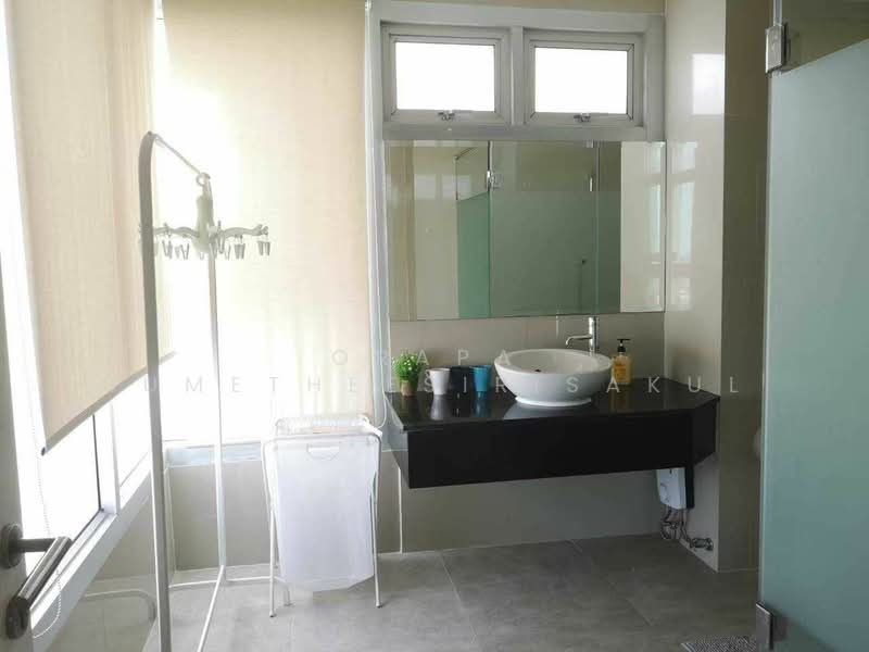 Nusasiri Grand, Bangkok, Soi Sukhumvit 42, Phra Kanong, Khlong Toei, Bangkok, 3 Bedrooms, 155 sqm, Condo For Sale, by Orapa Sumetheesirisakul, 500238550 - DDproperty.com