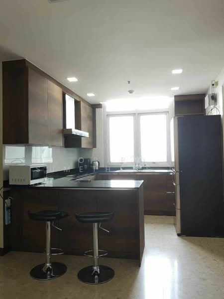 Nusasiri Grand, Bangkok, Soi Sukhumvit 42, Phra Kanong, Khlong Toei, Bangkok, 3 Bedrooms, 155 sqm, Condo For Sale, by Orapa Sumetheesirisakul, 500238550 - DDproperty.com