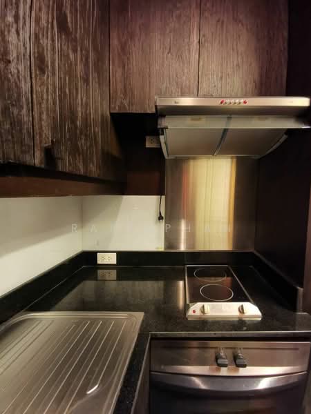 Baan Klang Krung Grande Vienna Rama 3, Bangkok, Rama 3 Road, Bang Pong Pang, Yan Nawa, Bangkok, 3 Bedrooms, 270 sqm, Townhouse For Rent, by Rapeephan, 500238601 - DDproperty.com