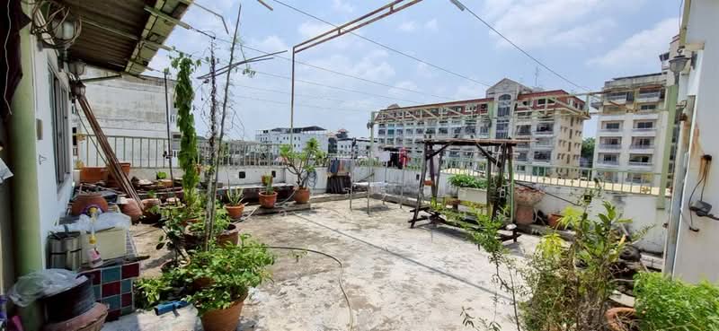 อาคารพาณิชย์ 4.5 ชั้น 76 ตร.ว. อาคารพาณิชย์ ซอยลาดพร้าว80 แยก22 ถนนลาดพร้าว80, Bangkok, ถนนลาดพร้าว, Phlapphla, Wang Thonglang, Bangkok, , 400 sqm, Shophouse For Sale, by คุณ วรรณรัช บุญสวัสดิ์ (วิน), 500238614 - DDproperty.com