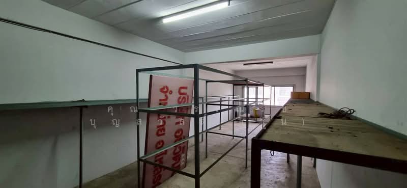 อาคารพาณิชย์ 4.5 ชั้น 76 ตร.ว. อาคารพาณิชย์ ซอยลาดพร้าว80 แยก22 ถนนลาดพร้าว80, Bangkok, ถนนลาดพร้าว, Phlapphla, Wang Thonglang, Bangkok, , 400 sqm, Shophouse For Sale, by คุณ วรรณรัช บุญสวัสดิ์ (วิน), 500238614 - DDproperty.com