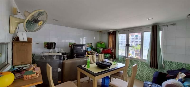 อาคารพาณิชย์ 4.5 ชั้น 76 ตร.ว. อาคารพาณิชย์ ซอยลาดพร้าว80 แยก22 ถนนลาดพร้าว80, กรุงเทพ, ถนนลาดพร้าว, พลับพลา, วังทองหลาง, กรุงเทพ, 400 ตร.ม., ตึกแถว-อาคารพาณิชย์ ขาย, โดย คุณ วรรณรัช บุญสวัสดิ์ (วิน), 500238614 - DDproperty.com