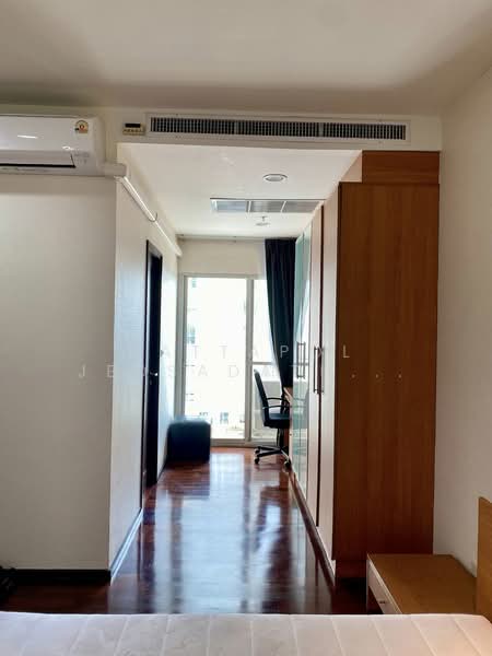 Noble Ora, Bangkok, Soi Sukhumvit 55, Sukhumvit Road, Khlong Tan Nua, Watthana, Bangkok, 2 Bedrooms, 108 sqm, Condo For Rent, by Nattapol Jedsadathitikul, 500238618 - DDproperty.com