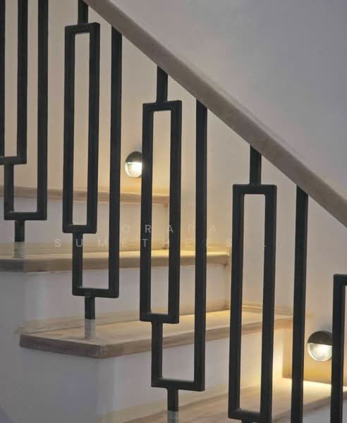 4-BR Townhouse, Bangkok, Khlong Tan Nua, Watthana, Bangkok, 4 Bedrooms, 270 sqm, Townhouse For Sale, by Orapa Sumetheesirisakul, 500238623 - DDproperty.com