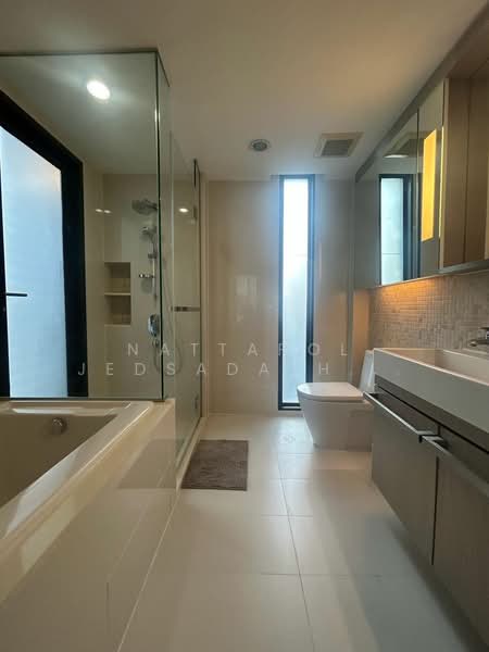 Mode Sukhumvit 61, Bangkok, Sukhumvit 61 Road, Khlong Tan Nua, Watthana, Bangkok, 2 Bedrooms, 87 sqm, Condo For Rent, by Nattapol Jedsadathitikul, 500238638 - DDproperty.com