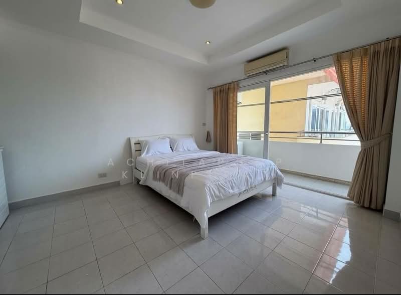 Golden Pattaya Condominium : โกลเด้น พัทยา คอนโดมิเนียม, ชลบุรี, Pattaya City, นาเกลือ, บางละมุง, ชลบุรี, 65 ตร.ม., คอนโด ขาย, โดย Achitaphop Klinpipat, 500238653 - DDproperty.com