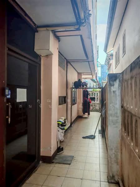 อพาร์ทเม้นท์ 5 ชั้น 45 ตร.ว. อพาร์ทเม้นท์ หมู่บ้านรัตนโกสินทร์ 200 ปี ซอยรังสิต-ปทุมธานี12 ซอย8, ปทุมธานี, ถนนพหลโยธิน, ประชาธิปัตย์, ธัญบุรี, ปทุมธานี, 500 ตร.ม., กิจการ ขาย, โดย คุณ พรชัย เสนจันทร์ฒิไชย (โก้), 500238664 - DDproperty.com