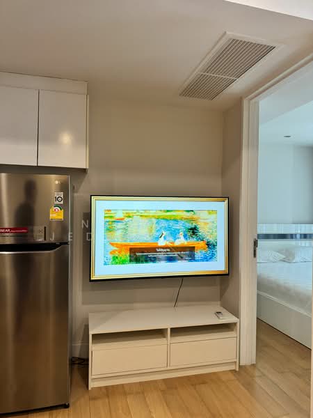 Collezio Sathorn-Pipat, Bangkok, 41 Soi Pipat 1 Silom Road, Silom, Bang Rak, Bangkok, 1 Bedroom, 40 sqm, Condo For Rent, by Nattapol Jedsadathitikul, 500238665 - DDproperty.com