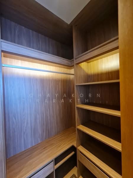 Park Origin Phrom Phong (Park 24), Bangkok, 68 Soi Sukhumvit 24, Khong Tan, Khlong Toei, Bangkok, 1 Bedroom, 26 sqm, Condo For Rent, by Chayakorn Tirarakthammakit, 500238695 - DDproperty.com