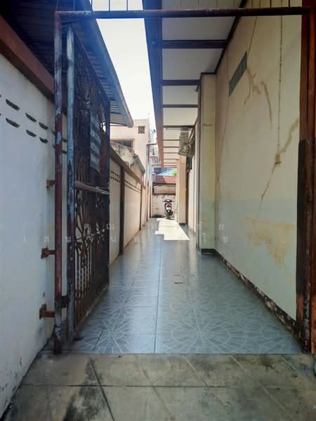 อพาร์ทเม้นท์ 3 ชั้น 45 ตร.ว. อพาร์ทเม้นท์ หมู่บ้านรัตนโกสินทร์ 200 ปี ซอยรังสิต-ปทุมธานี12 ซอย8, ปทุมธานี, ถนนพหลโยธิน, ประชาธิปัตย์, ธัญบุรี, ปทุมธานี, 400 ตร.ม., กิจการ ขาย, โดย คุณ พรชัย เสนจันทร์ฒิไชย (โก้), 500238716 - DDproperty.com