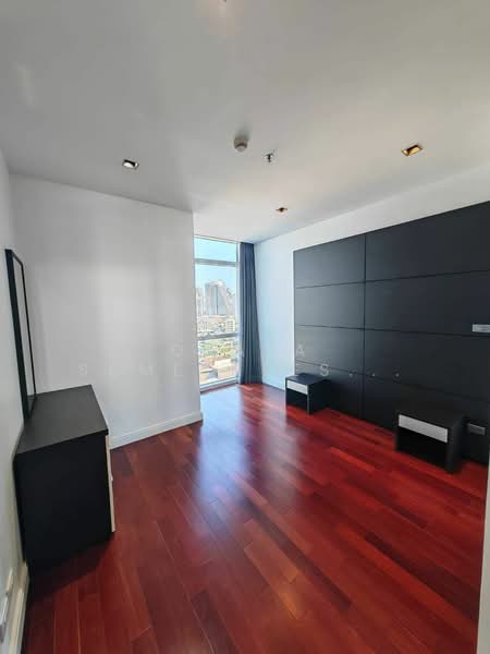 Athenee Residence, Bangkok, 65 Witthayu Road, Lumphini, Pathum Wan, Bangkok, 2 Bedrooms, 120 sqm, Condo For Sale, by Orapa Sumetheesirisakul, 500238749 - DDproperty.com