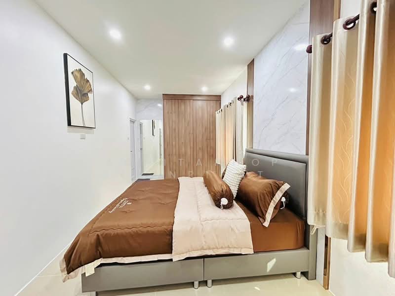 3-BR House, Chon Buri (Pattaya), Nong Pru, Bang Lamung (Pattaya), Chon Buri (Pattaya), 3 Bedrooms, 240 sqm, Single Detached House For Sale, by Achitaphop Klinpipat, 500238768 - DDproperty.com