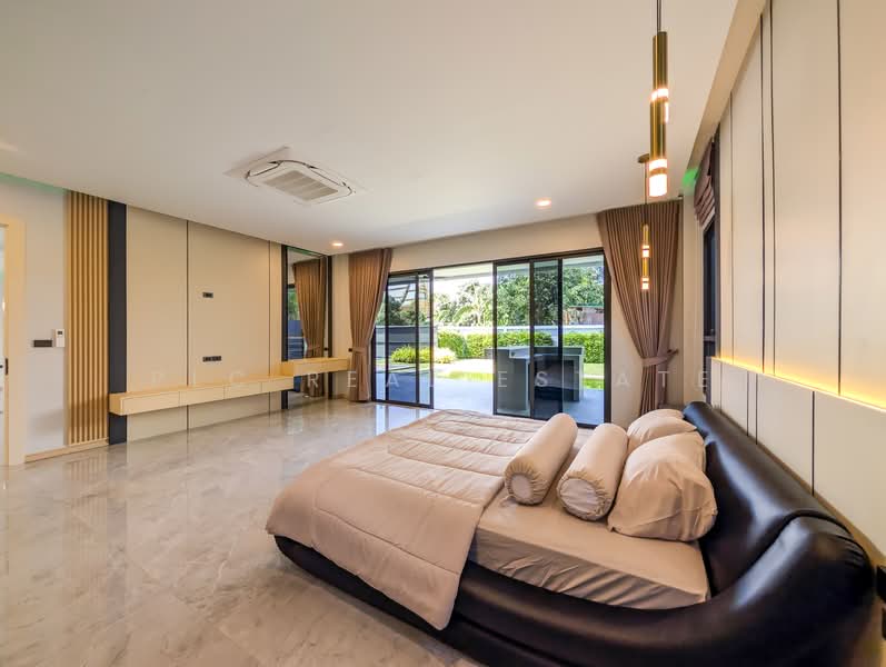 Pool Villa for Sale East Pattaya 2 Houses Chak Nok, Chon Buri (Pattaya), Bang Lamung, Bang Lamung (Pattaya), Chon Buri (Pattaya), 6 Bedrooms, 730 sqm, Single Detached House For Sale, by PLC real estate, 500238783 - DDproperty.com