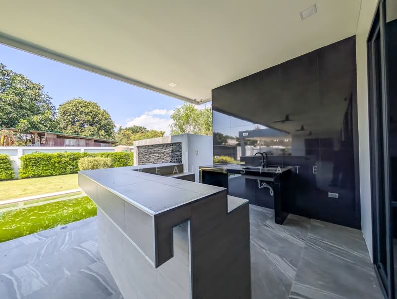 พูลวิลล่า ชากนอก พัทยาตะวันออก ขาย 2 หลัง พร้อมสระส่วนตัว ราคาพิเศษ, ชลบุรี, บางละมุง, บางละมุง, ชลบุรี, 730 ตร.ม., บ้านเดี่ยว ขาย, โดย PLC real estate, 500238783 - DDproperty.com