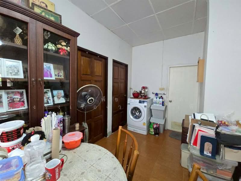 ทิมเรืองเวช ซอยพหลโยธิน48 แยก 22-3, Bangkok, ถนนพหลโยธิน, Anusaowari, Bang Khen, Bangkok, 3 Bedrooms, 150 sqm, Single Detached House For Sale, by คุณ เพ็ชรจุตพร เพ่งรุ่งเรืองวงษ์ (เพ็ชร), 500238792 - DDproperty.com