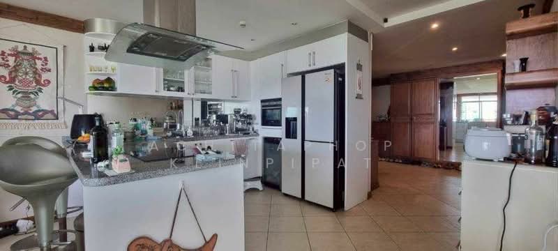 Executive Residence 2 : เอคเซคคิวทิฟ เรสซิเดนซ์ 2, ชลบุรี, ถนนราชวรุณ, หนองปรือ, บางละมุง, ชลบุรี, 200 ตร.ม., คอนโด ขาย, โดย Achitaphop Klinpipat, 500238807 - DDproperty.com