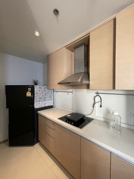 The Empire Place, Bangkok, 88 Narathiwatratchanakharin Road, Thung Maha Mek, Sathon, Bangkok, 2 Bedrooms, 106 sqm, Condo For Sale, by Nuttharom Linla, 500238814 - DDproperty.com