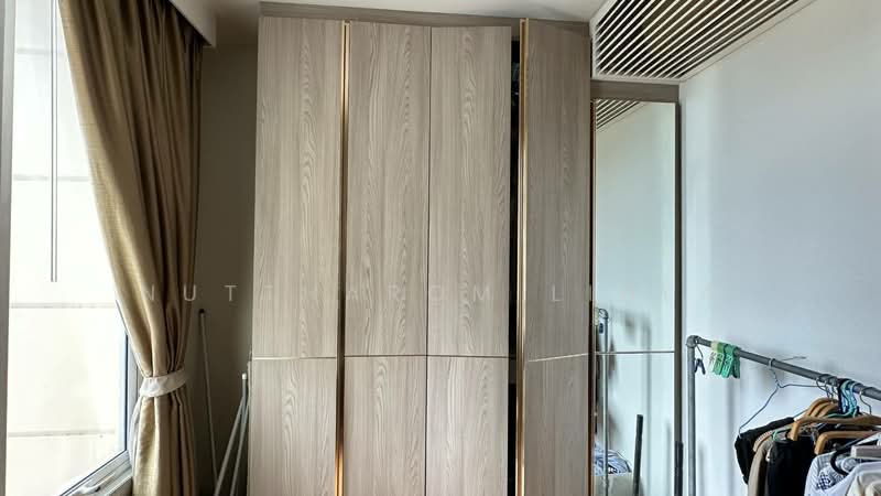 The Empire Place, Bangkok, 88 Narathiwatratchanakharin Road, Thung Maha Mek, Sathon, Bangkok, 2 Bedrooms, 106 sqm, Condo For Sale, by Nuttharom Linla, 500238814 - DDproperty.com