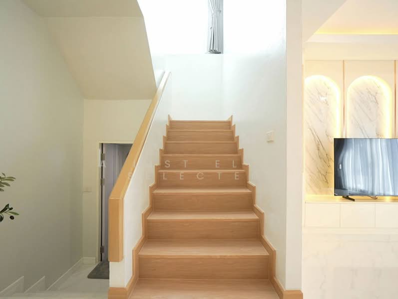 Baan Suan Lalana, Chon Buri (Pattaya), 444 Chaiyapruek, Nong Pru, Bang Lamung (Pattaya), Chon Buri (Pattaya), 3 Bedrooms, 252 sqm, Condo For Sale, by A LIST ELITE SELECTED, 500238826 - DDproperty.com