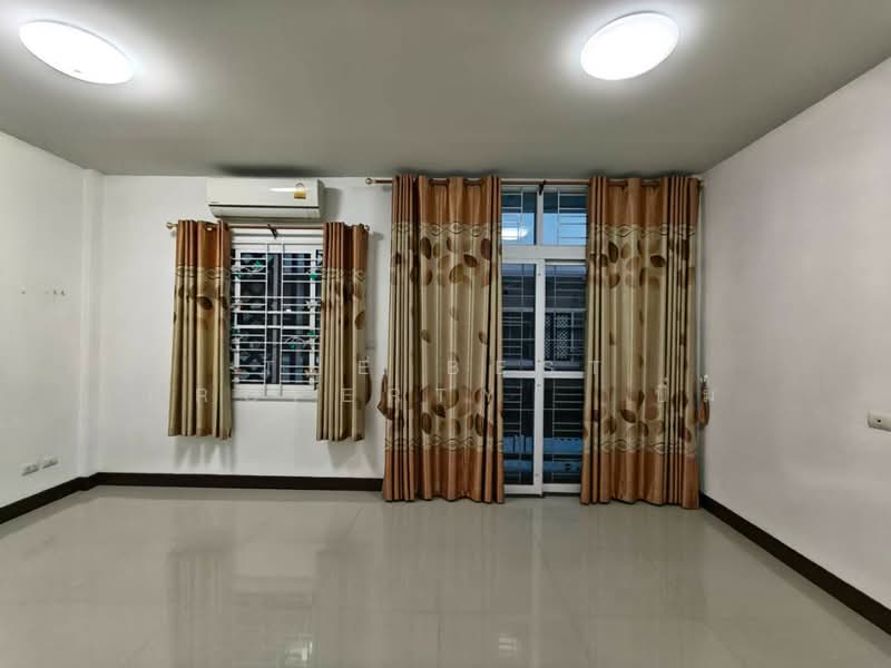 หมู่บ้านประภัสสร พรีซีโอ พลัสวัน (Prapassorn Preseo Plus One) พานทอง ชลบุรี, Chon Buri (Pattaya), Nong Tamlung, Phan Thong, Chon Buri (Pattaya), 3 Bedrooms, 85 sqm, Townhouse For Sale, by The Best Property   ปิ๋ม, 500238874 - DDproperty.com