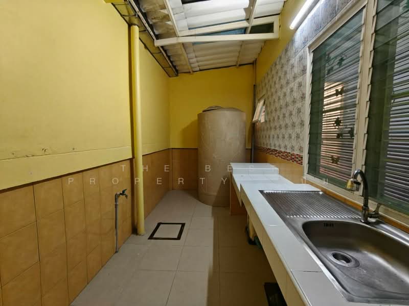 หมู่บ้านประภัสสร พรีซีโอ พลัสวัน (Prapassorn Preseo Plus One) พานทอง ชลบุรี, Chon Buri (Pattaya), Nong Tamlung, Phan Thong, Chon Buri (Pattaya), 3 Bedrooms, 85 sqm, Townhouse For Sale, by The Best Property   ปิ๋ม, 500238874 - DDproperty.com