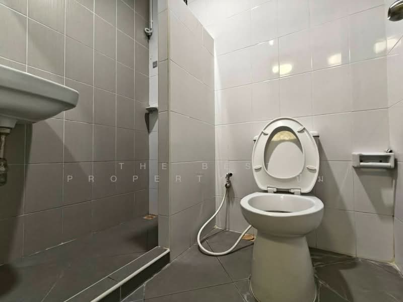 หมู่บ้านประภัสสร พรีซีโอ พลัสวัน (Prapassorn Preseo Plus One) พานทอง ชลบุรี, Chon Buri (Pattaya), Nong Tamlung, Phan Thong, Chon Buri (Pattaya), 3 Bedrooms, 85 sqm, Townhouse For Sale, by The Best Property   ปิ๋ม, 500238874 - DDproperty.com