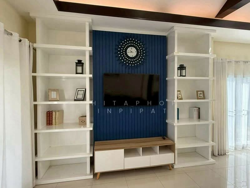 Baan Dusit Pattaya Hill : บ้านดุสิต พัทยา ฮิลล์, ชลบุรี, นาจอมเทียน, สัตหีบ, ชลบุรี, 350 ตร.ม., วิลล่า ขาย, โดย Achitaphop Klinpipat, 500238875 - DDproperty.com