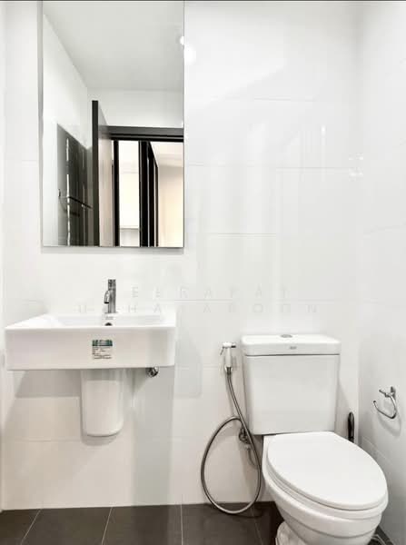 The Base Park West Sukhumvit 77, Bangkok, 11 Soi Sukhumvit 77 Sukhumvit Road, Phra Kanong Nua, Watthana, Bangkok, 1 Bedroom, 31 sqm, Condo For Sale, by Teerapat Utha-aroon, 500238881 - DDproperty.com