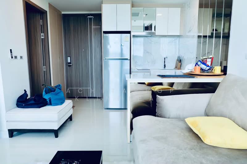 Del Mare Bangsaray Beachfront : เดลมาเล่ย์ บางเสร่ บีชฟรอนท์, ชลบุรี, นาจอมเทียน 56, บางเสร่, สัตหีบ, ชลบุรี, 42 ตร.ม., คอนโด ขาย, โดย Achitaphop Klinpipat, 500238885 - DDproperty.com