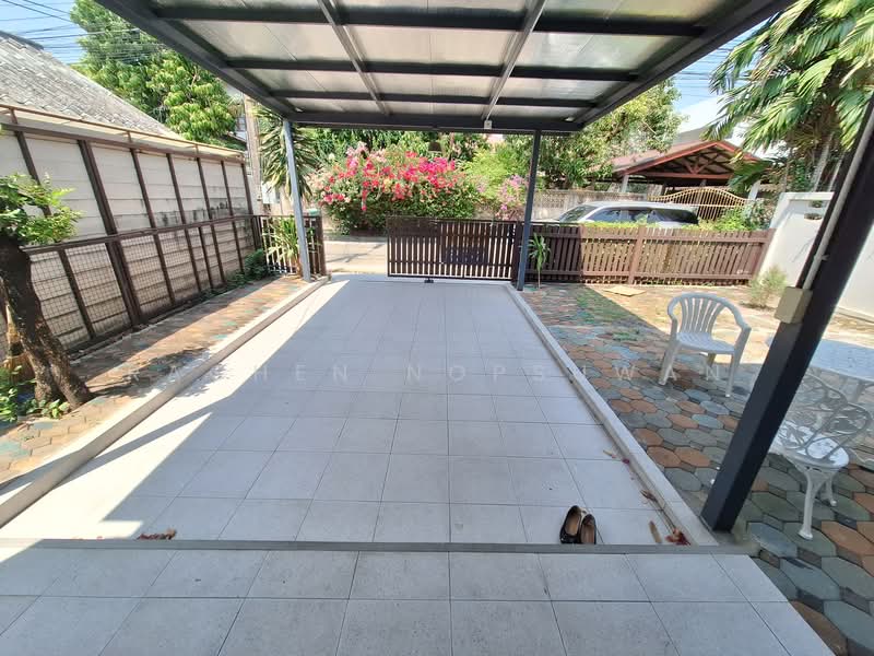 Sammakorn Ramkamhang 112, Bangkok, Saphan Sung, Saphan Sung, Bangkok, 3 Bedrooms, 160 sqm, Single Detached House For Rent, by Rachen Nopsuwan, 500238895 - DDproperty.com