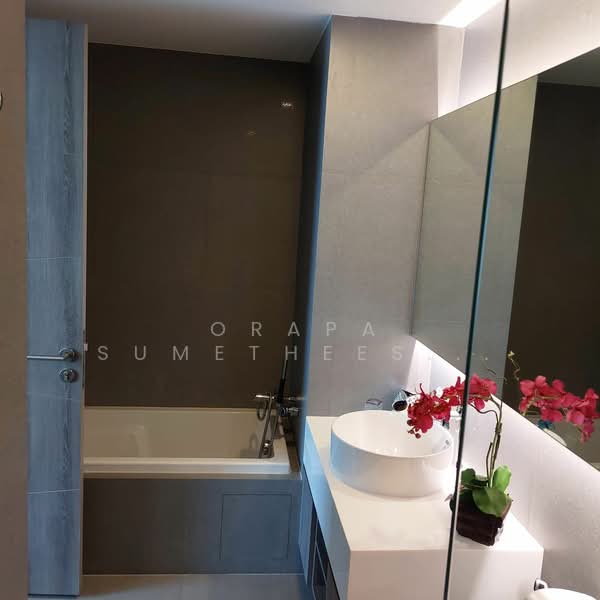 Trapezo Sukhumvit 16, Bangkok, Soi Sukhumvit 16, Khlong Toei, Khlong Toei, Bangkok, 2 Bedrooms, 75 sqm, Condo For Sale, by Orapa Sumetheesirisakul, 500238911 - DDproperty.com