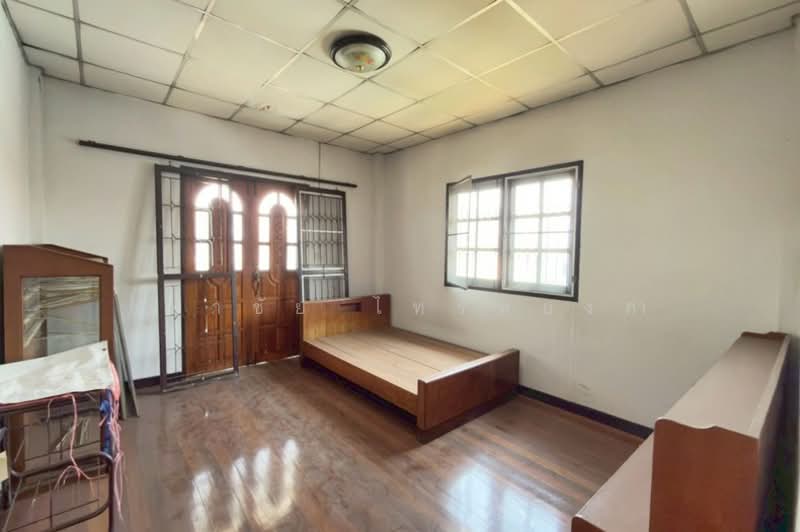 หมู่บ้านปิ่นเจริญ 2, Bangkok, สรณคมน์, Si Khan, Don Mueang, Bangkok, 4 Bedrooms, 85 sqm, Single Detached House For Sale, by สง่าชัย ไทรทองคำ, 500238917 - DDproperty.com