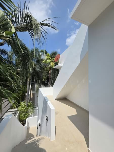 Jomtien Beach Mountain condominiums, Chon Buri (Pattaya), 1 ชัยพฤกษ์, Nong Pru, Bang Lamung (Pattaya), Chon Buri (Pattaya), 4 Bedrooms, 104 sqm, Villa For Sale, by A LIST ELITE SELECTED, 500238923 - DDproperty.com