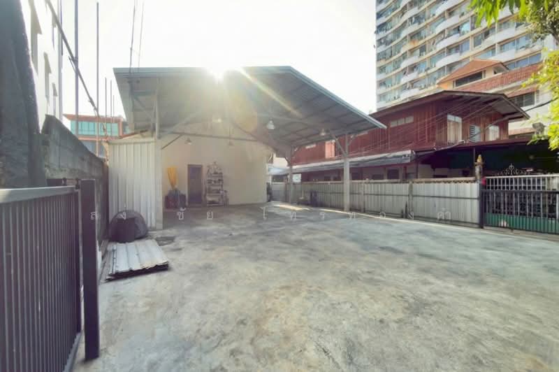 ซอยจิ๊ปดำริห์ ซอยสุทธิพงศ์ 4 ถนนสุทธิสารวินิจฉัย แขวงห้วยขวาง เขตห้วยขวาง กทม.10310, กรุงเทพ, สุทธิสารวินิจฉัย, ห้วยขวาง, ห้วยขวาง, กรุงเทพ, 240 ตร.ม., บ้านเดี่ยว ขาย, โดย สง่าชัย ไทรทองคำ, 500238935 - DDproperty.com