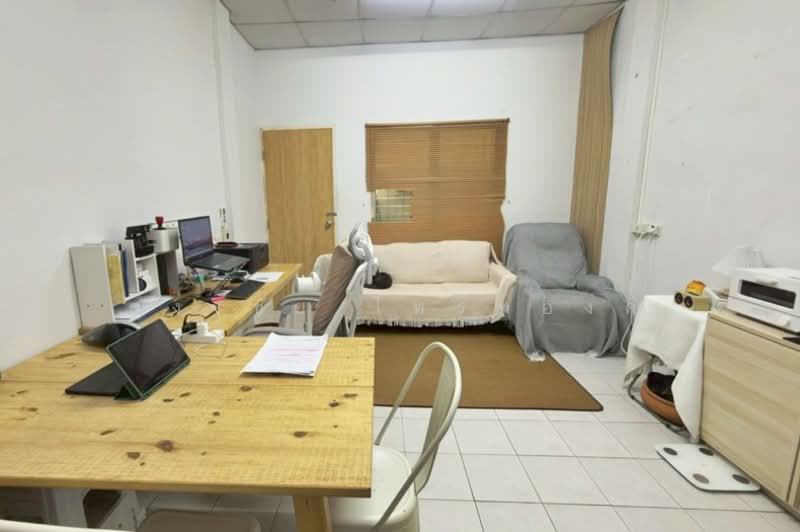 ซอยจิ๊ปดำริห์ ซอยสุทธิพงศ์ 4 ถนนสุทธิสารวินิจฉัย แขวงห้วยขวาง เขตห้วยขวาง กทม.10310, กรุงเทพ, สุทธิสารวินิจฉัย, ห้วยขวาง, ห้วยขวาง, กรุงเทพ, 240 ตร.ม., บ้านเดี่ยว ขาย, โดย สง่าชัย ไทรทองคำ, 500238935 - DDproperty.com