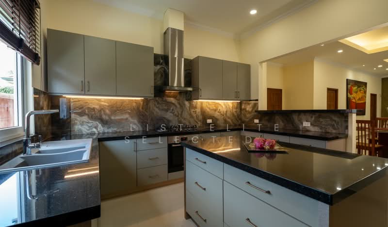 บางละมุง, Chon Buri (Pattaya), Bang Lamung, Bang Lamung (Pattaya), Chon Buri (Pattaya), 5 Bedrooms, 280 sqm, Villa For Rent, by A LIST ELITE SELECTED, 500238965 - DDproperty.com