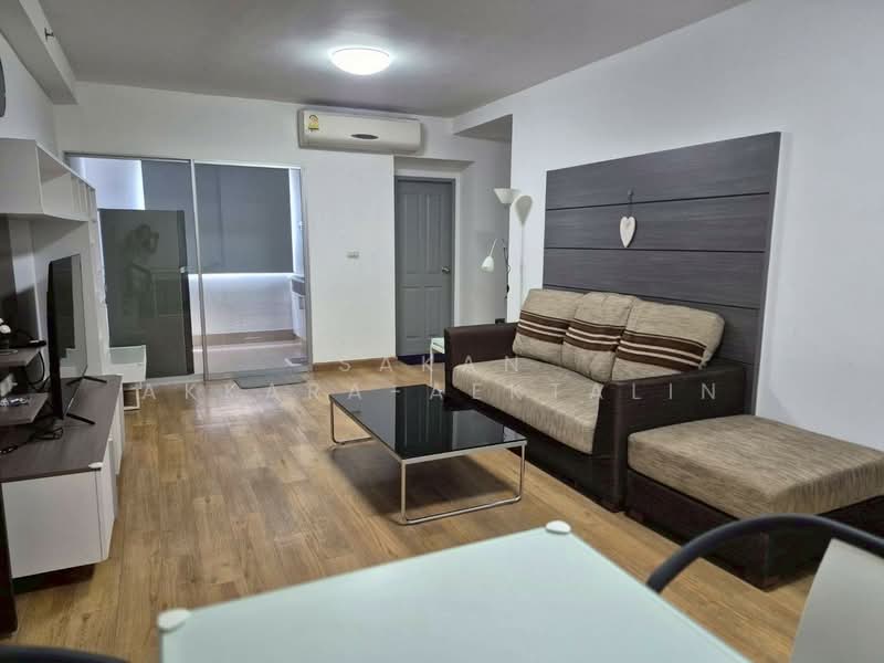 Supalai Park Ekkamai-Thonglor, Bangkok, Petchaburi Road, Bang Kapi, Huai Khwang, Bangkok, 2 Bedrooms, 70 sqm, Condo For Rent, by Sakan Akkara-aektalin, 500238969 - DDproperty.com