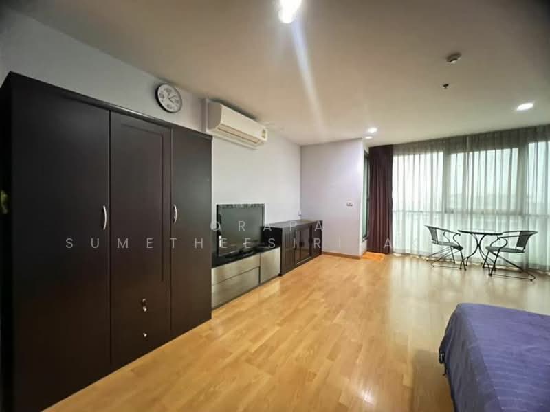 St Louis Grand Terrace, Bangkok, Soi Sathon 11 S Sathon Rd, Yan Nawa, Sathon, Bangkok, 1 Bedroom, 47 sqm, Condo For Sale, by Orapa Sumetheesirisakul, 500239020 - DDproperty.com